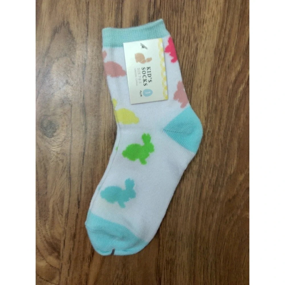 Kid's Socks Easter Socks 3 Pair Size 7-8.5 NEW bunny Easter egg carrots